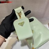 Best Quality Prada Handbags Cheap Highest Quality For Leather Hobo Re-Edition You