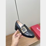 Roger Vivier Viv Best Quality Rangers Buckle-embellished Loafers Shoes