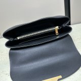 AAA+ Celine Best Quality 117523 Nino Supple 7 Star Bag
