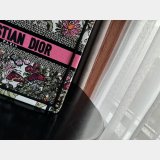 The Best Ways to Buy Best Quality CD Book Tote Dior Bags