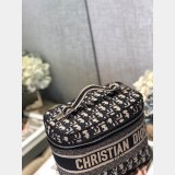 7 Star Christian Dior Cosmetic Best Quality Bags
