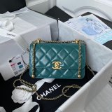 Designer Best Quality Calfskin & Gold-Tone Metal White Mini Flap AS2615 Bag