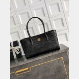 2026 CC Small shopping bag AS6243