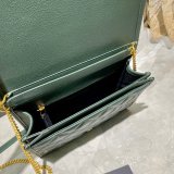 Best Quality Saint Laurent Becky Large chain bag in quilted lambskin