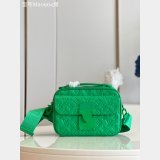 UK Louis Vuitton Best Quality M20904 S Lock Messenger Bags