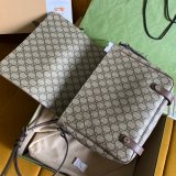 High Quality Gucci Best Quality 658542 GG Messenger bag in GG Supreme
