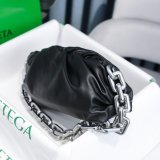 Top Best Quality Bottega Veneta Best Quality 30CM Chain pouch Bag