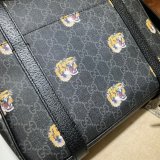 High quality Designer Best Quality Gucci 658542 GG Messenger Bag