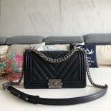 UK CC V Le Boy Top Quality Best Quality Black Bags Lambskin 25cm