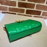1:1 Best Quality Gucci 702200 GG Matelassé Leather Shoulder Bag designer bags
