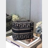 7 Star Christian Dior Cosmetic Best Quality Bags