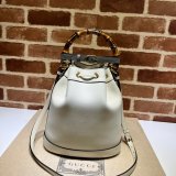 Gucci Diana Top Best Quality Handle 724652 Bucket AAA+ Bag