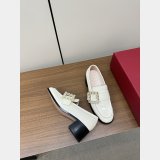 Roger Vivier Viv Best Quality Rangers Buckle-embellished Loafers Shoes