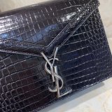 Saint Laurent AAA+ Best Quality Shoulder 377057 Black/Red Bags