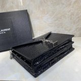 Saint Laurent AAA+ Best Quality Shoulder 377057 Black/Red Bags