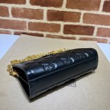 1:1 Best Quality Gucci 702200 GG Matelassé Leather Shoulder Bag designer bags