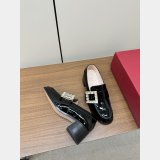 Roger Vivier Viv Best Quality Rangers Buckle-embellished Loafers Shoes