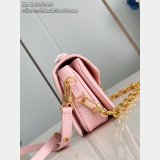 Louis Vuitton Pochette Métis East West M14208 Best Quality Bag