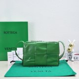 Best Quality Bottega Veneta 9982 Arco Luxury Designer Bag Online Store
