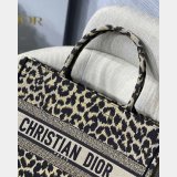Christian Dior Best Quality Book Tote Dior Oblique Embroidery Bags