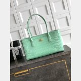 2026 CC Small shopping bag AS6243