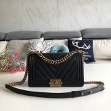 UK CC V Le Boy Top Quality Best Quality Black Bags Lambskin 25cm
