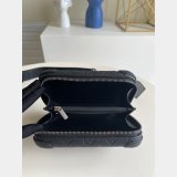 Where Can You Buy Luxury Goods M20439 Louis Vuitton Horizon Clutch Taurillon Monogram Black