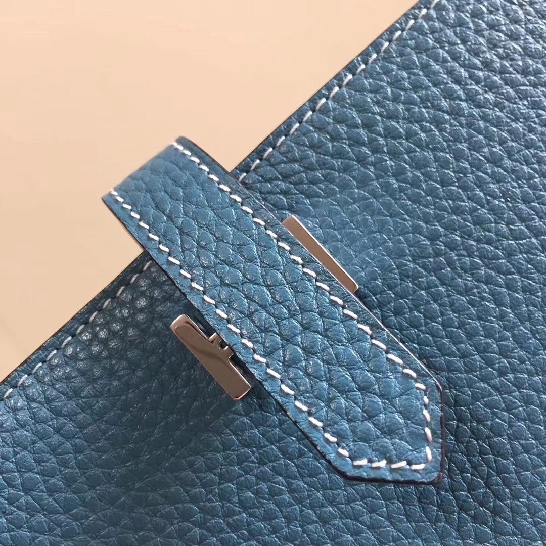 Hermes Bearn Bifold Wallet Togo Leather Blue