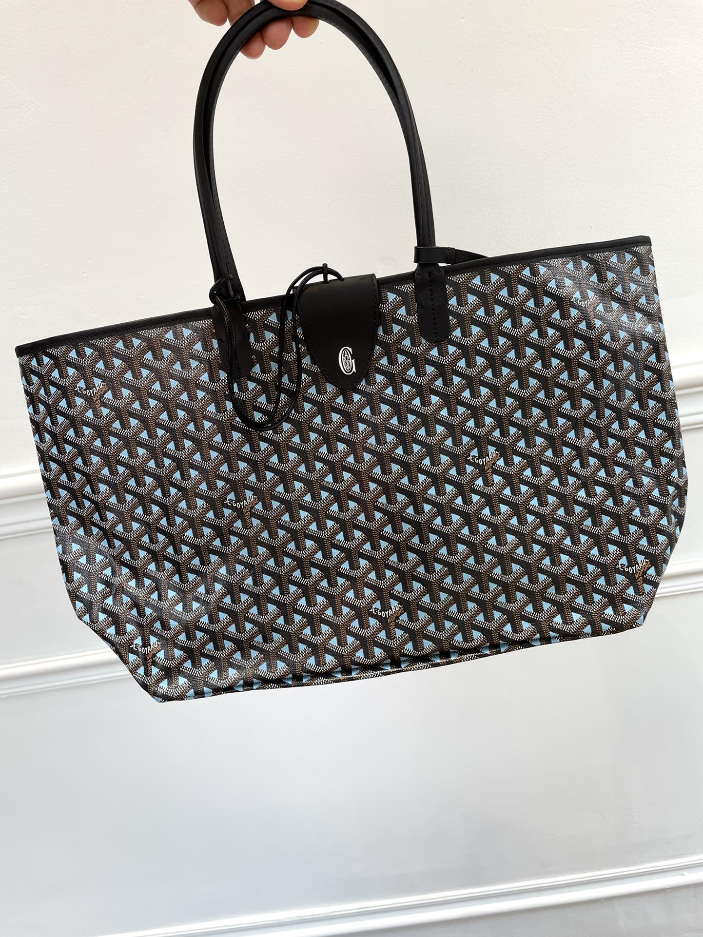 2021-Pre-fall-New-Style-Goyard-Saint-Louis-Claire-Voie-GM-Black-with-Lake-Blue-Original-Copy.jpg