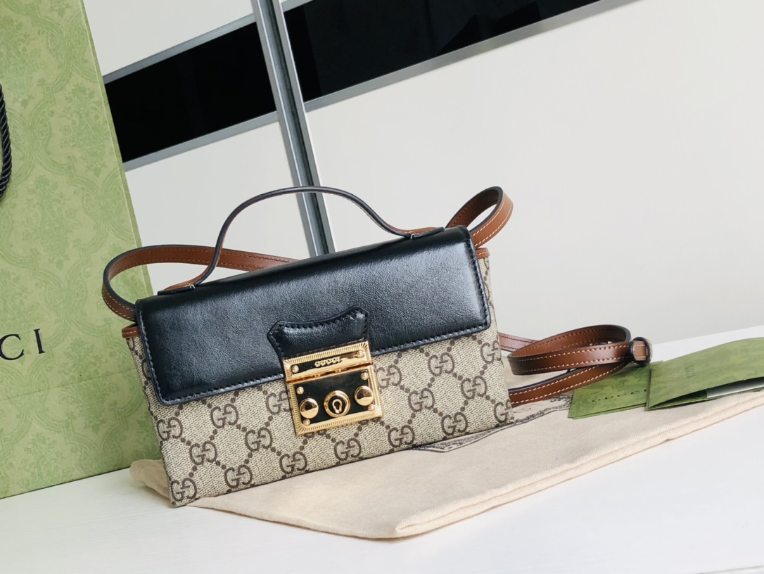 2022-New-Gucci-Padlock-Mini-Shoulder-Bag-GG-Supreme-Canvas-652683-Brown-and-Black.jpg
