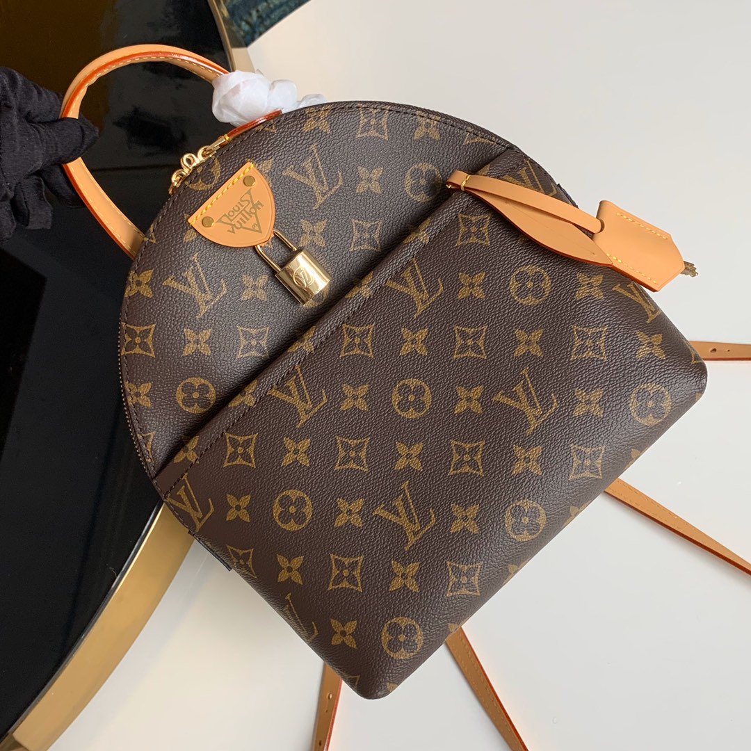 AAA-Louis-Vuitton-M44944-Women-Moon-Backpack-Monogram-Canvas.jpg