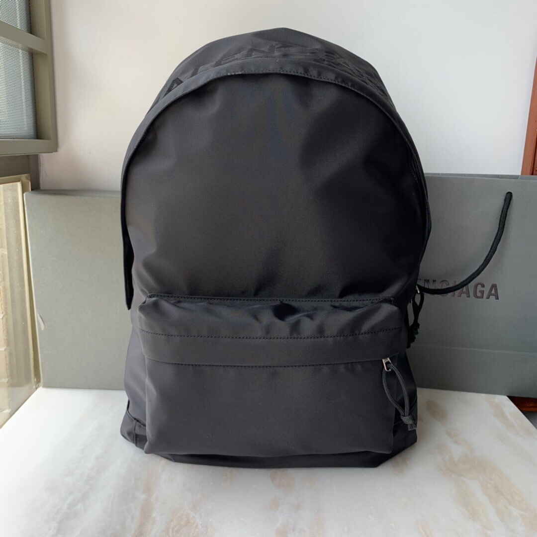Balenciaga-Mens-Backpack-0010.jpg
