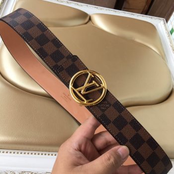 Cheap Replica Louis Vuitton Men Leather Belt Width 4cm 085