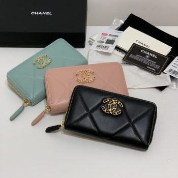 Copy Chanel Women wallets