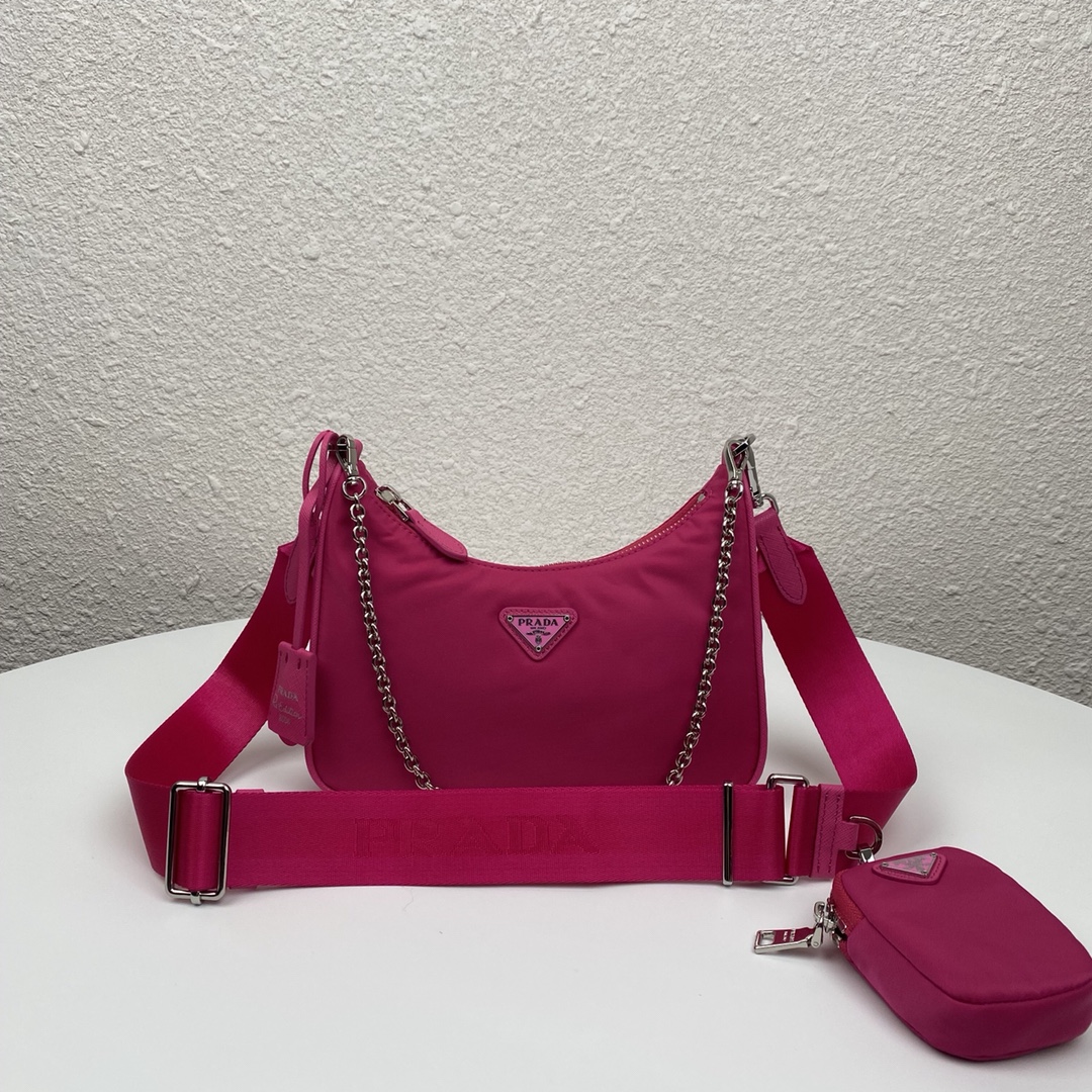 Copy-Prada-1BH204-Re-Edition-2005-Re-Nylon-Bag-Dark-Red.jpg