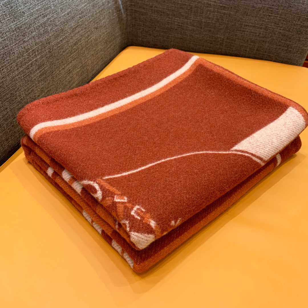 Hermes-Couvertures-Nouvelles-Plaid-Blanket-Brown-0016.jpg