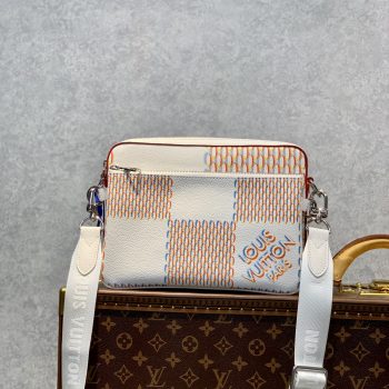 Louis Vuitton Mens Trio Messenger White Damier Spray Cowhide Leather Cowhide Leather Trim M20665