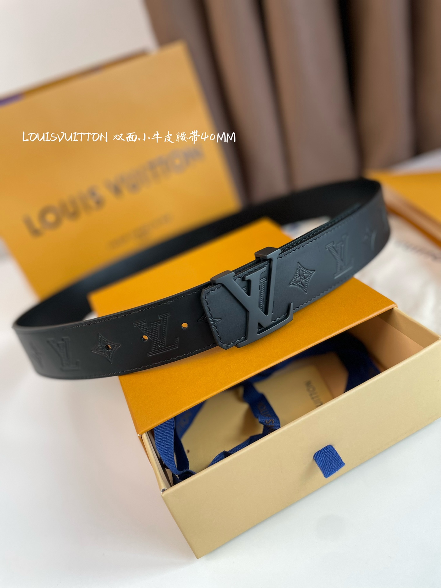 Louis-Vuitton-Womens-Leather-Belt-Width-4cm-170.jpg