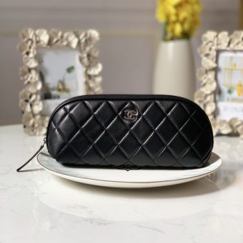 Replica Chanel Women Cosmetic Bag Black Leather
