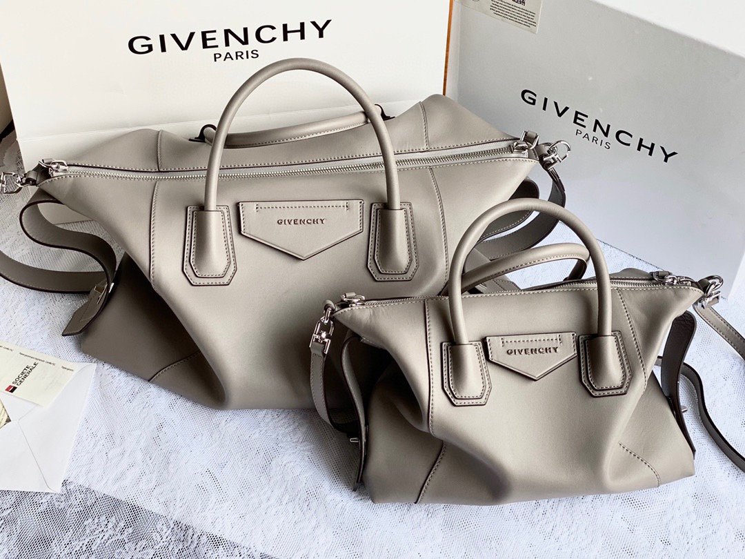 Replica-Givenchy-Antigona-Soft-Bag-in-Smooth-Leather-Gray.jpg