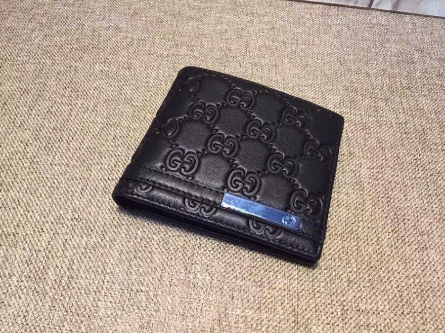 Replica-Gucci-233100-Men-Small-Wallet-Black-Gucci-Signature-Soft-Leather.jpg