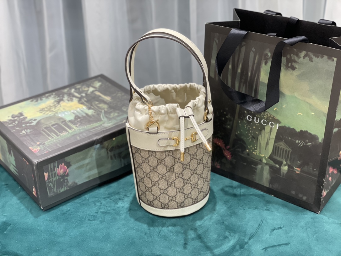 Replica-Gucci-Horsebit-1955-Small-Bucket-Bag-White-Canvas.jpg