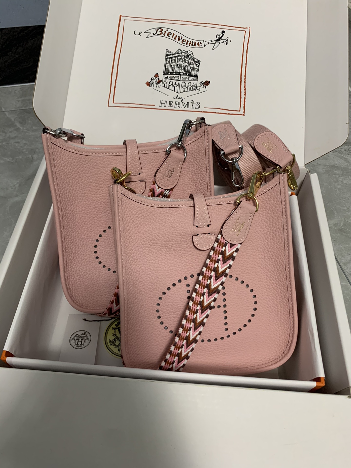 Replica-Hermes-Evelyne-Mini-Bag-17cm-Original-Togo-Leather-Pink.jpg