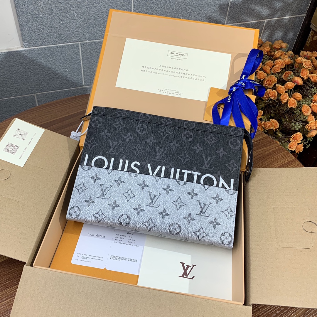 Replica-LV-Toiletry-Pouch-26-in-Monogram-015.jpg