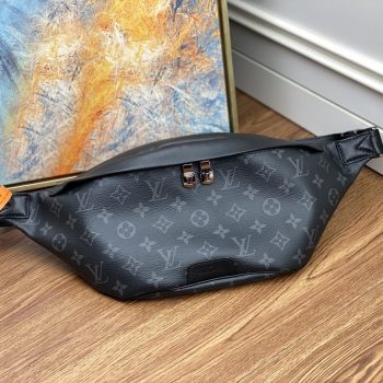 Replica Louis Vuitton M44336 Discovery Bumbag Monogram Eclipse Coated Canvas