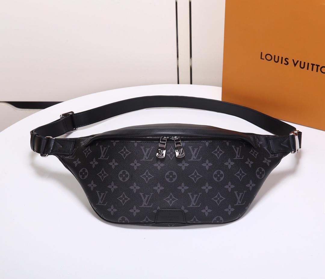 Replica-Louis-Vuitton-Men-M44388-Discovery-Bumbag-Embossed-Monogram-Shadow-Calf-Leather.jpg