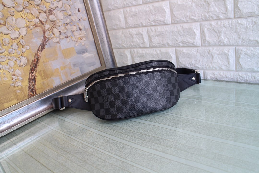 Replica-Louis-Vuitton-N40362-Campus-Bumbag-in-Damier-Graphite-Coated-Canvas-with-its-Silver-Color-Zipper.jpg