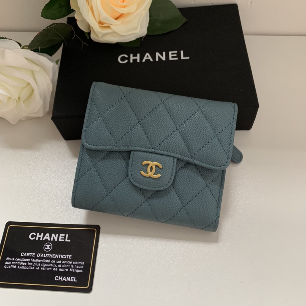 Top-Quality-Chaenl-82288-Classic-Small-Flap-Wallet-Blue-With-Gold.jpg