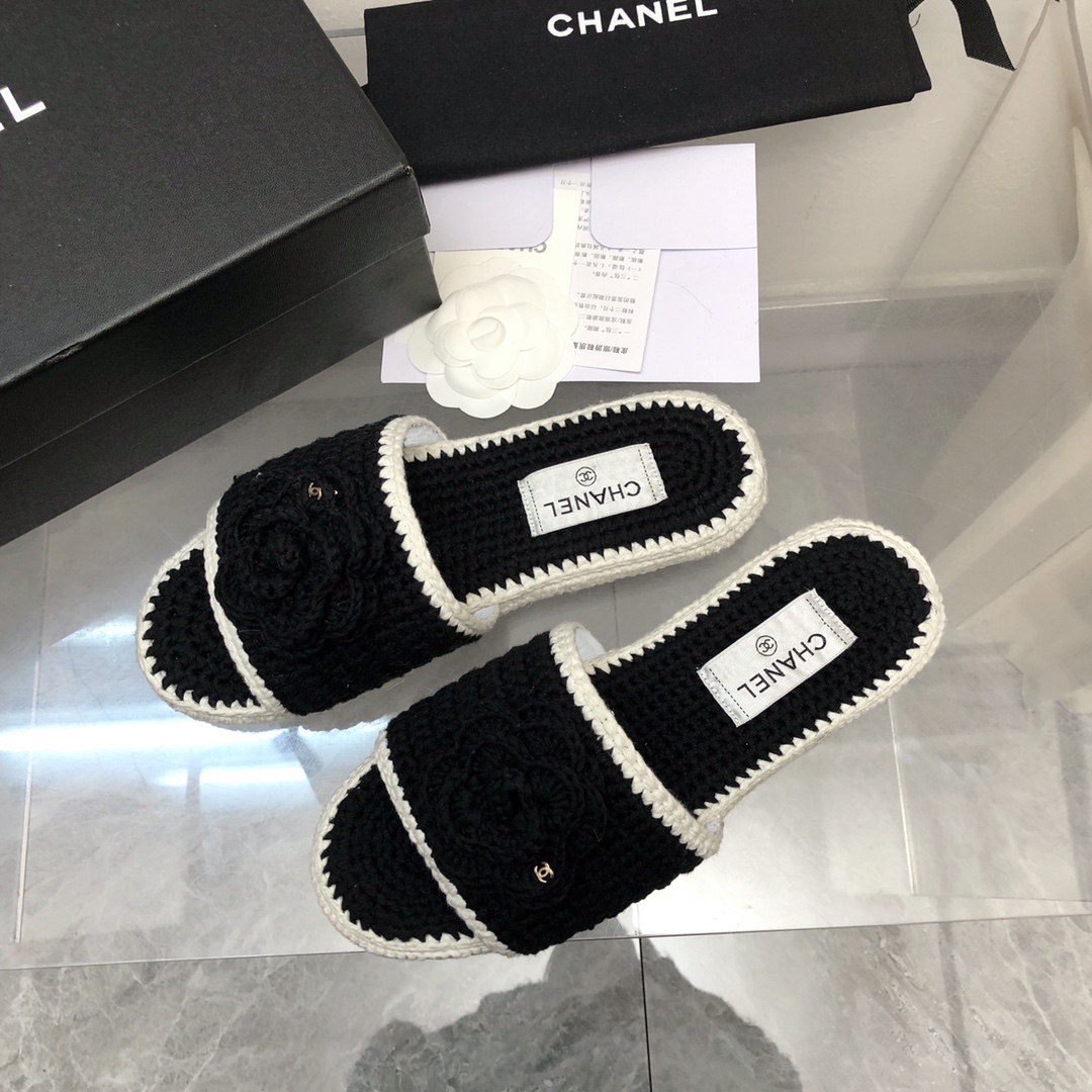 Chanel-Women-Mules-0018-35-41.jpg