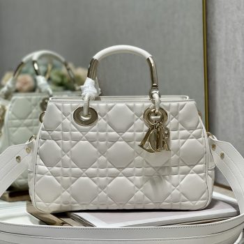 Lady Dior 95.22 Large White Cannage Lambskin With Gold Hardware